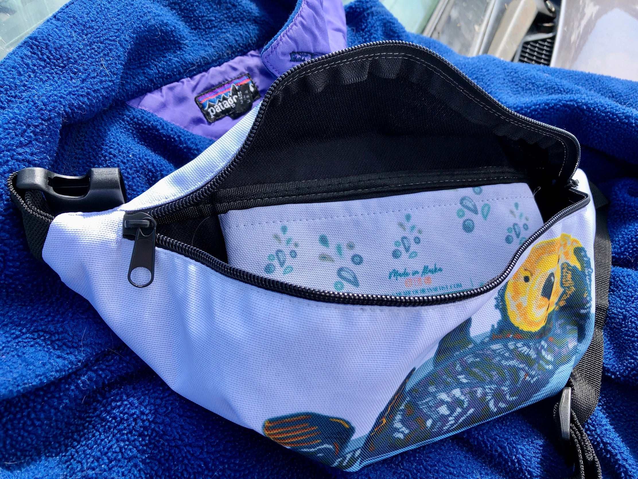 Alaskan Otter Fanny Pack - Printed Wildllife Adjustable Bag