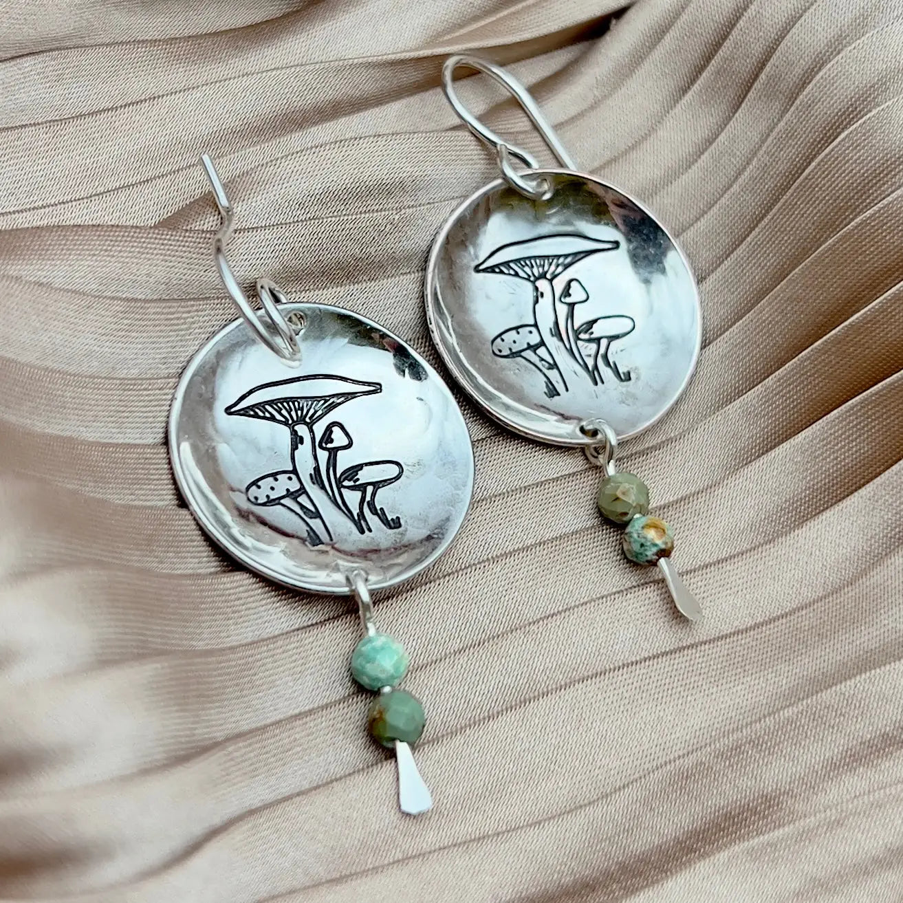 Cremini Earrings