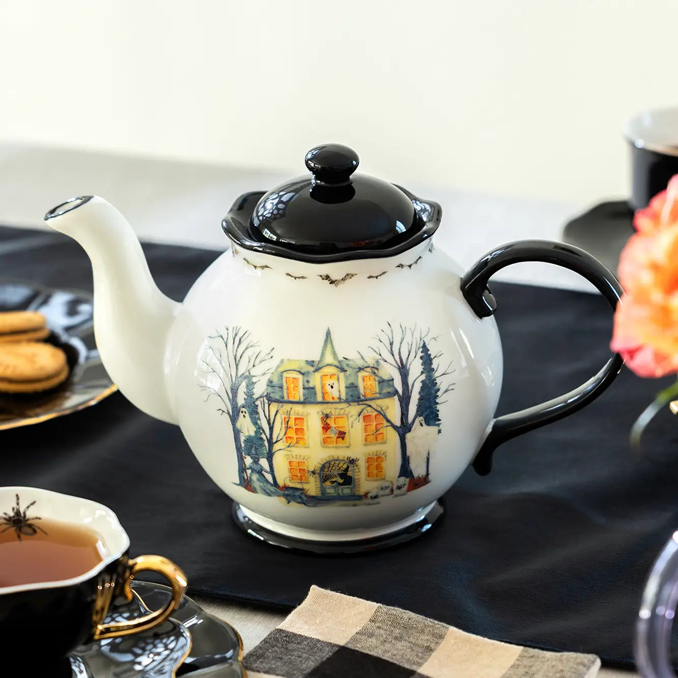 Halloween Haunted House Tea Pot