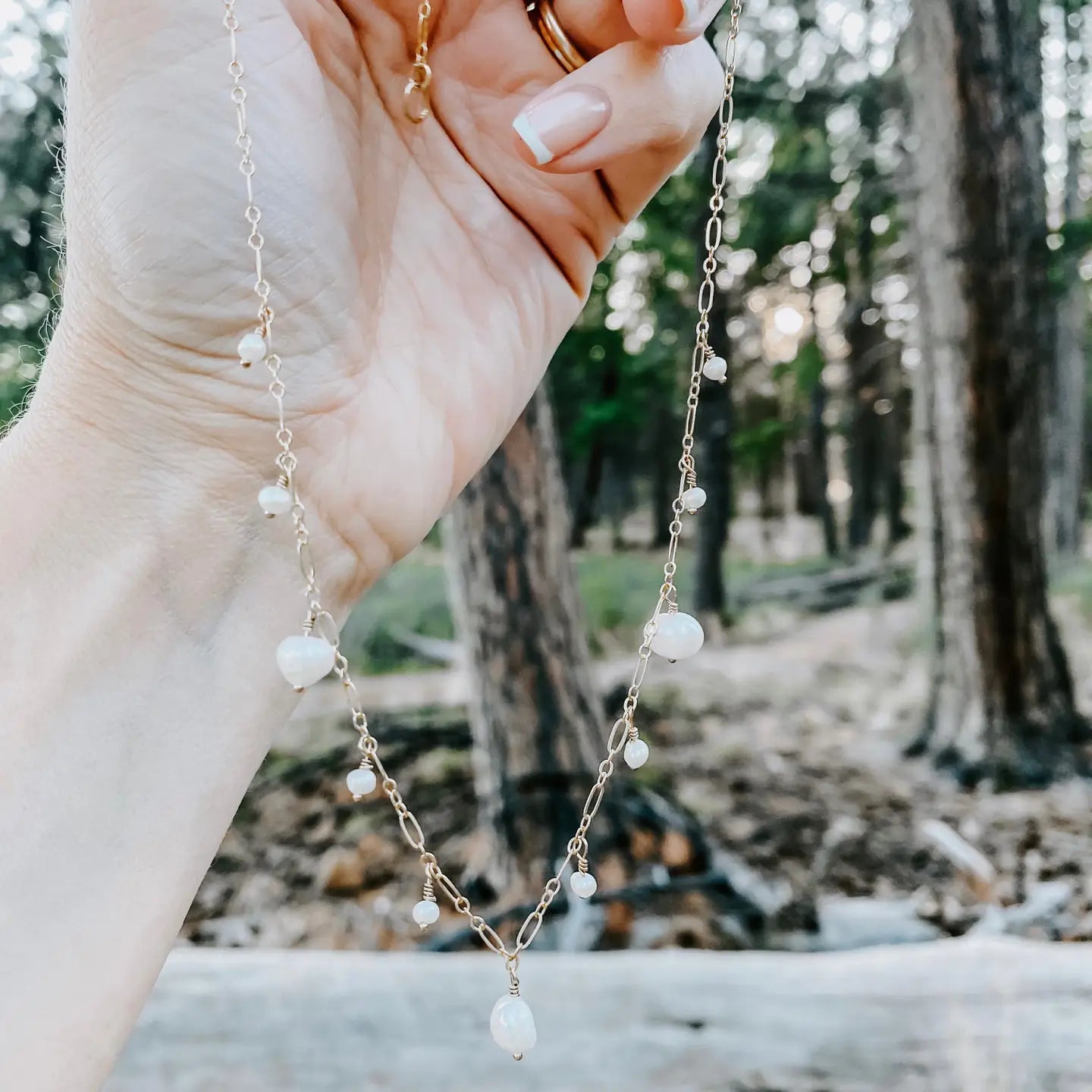 Ocean Eyes Pearl Necklace