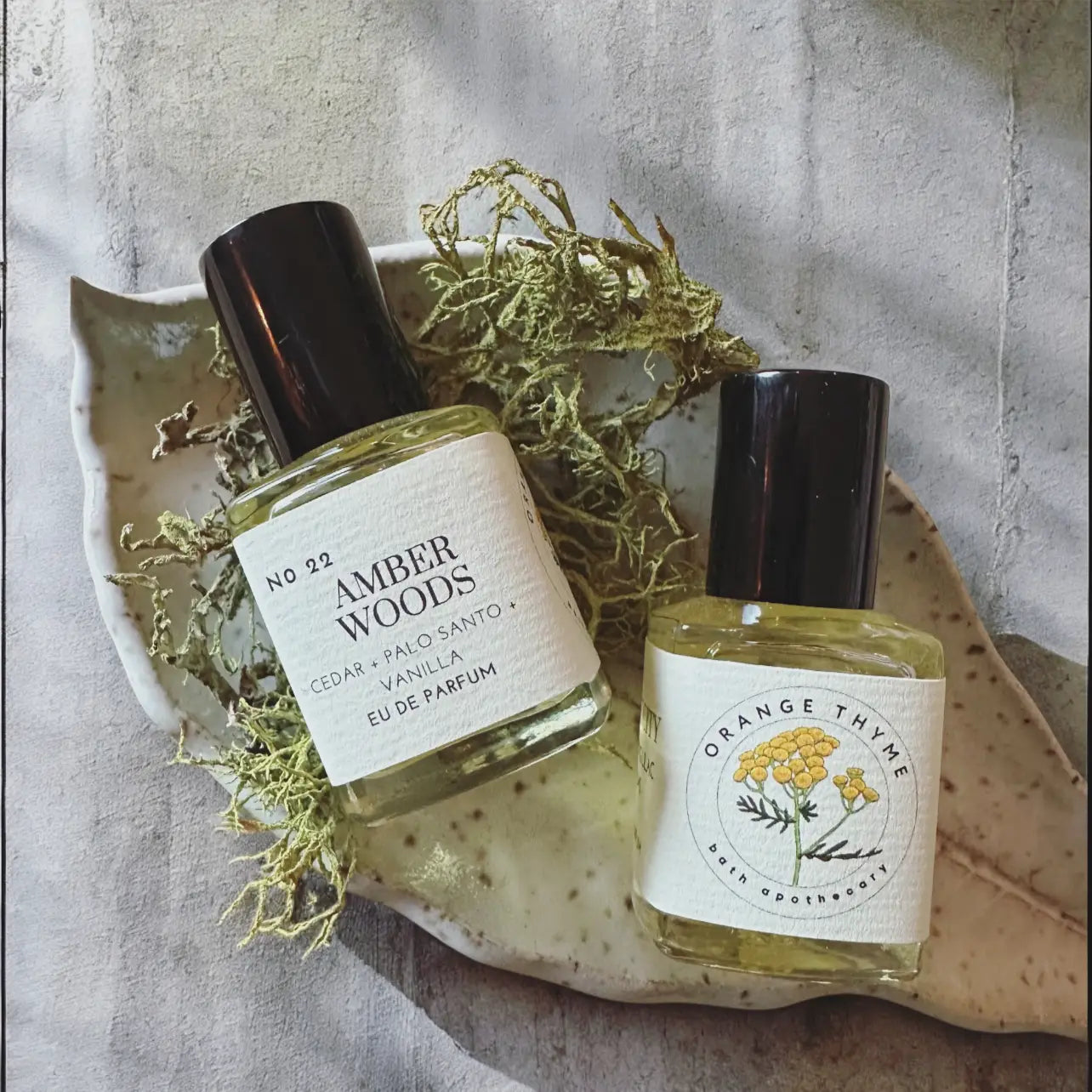 No 22 Amber Woods + Cedar,Palo Santo, Vanilla Eau De Parfum