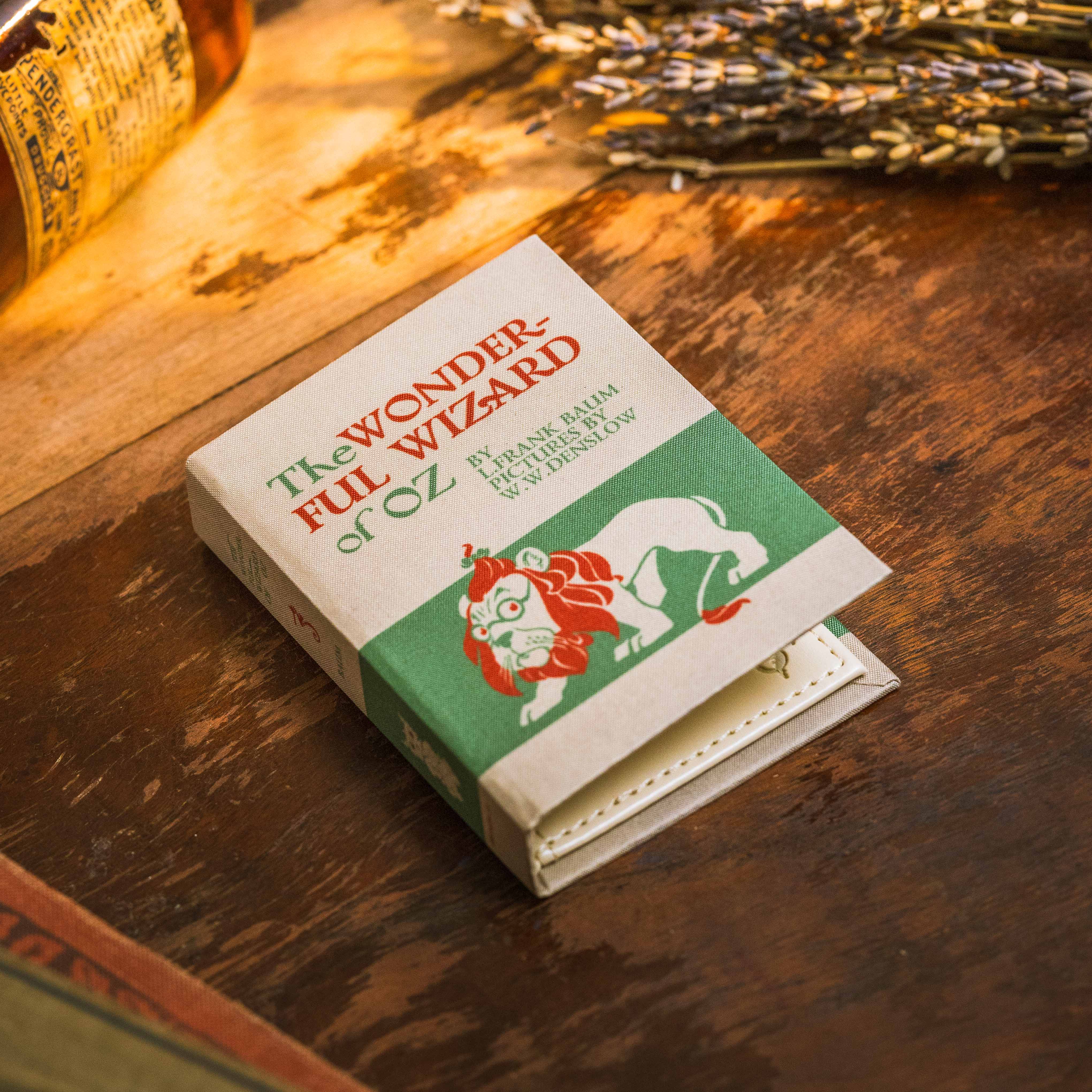 The Wonderful Wizard of Oz by L. Frank Baum 1900 Book Wallet