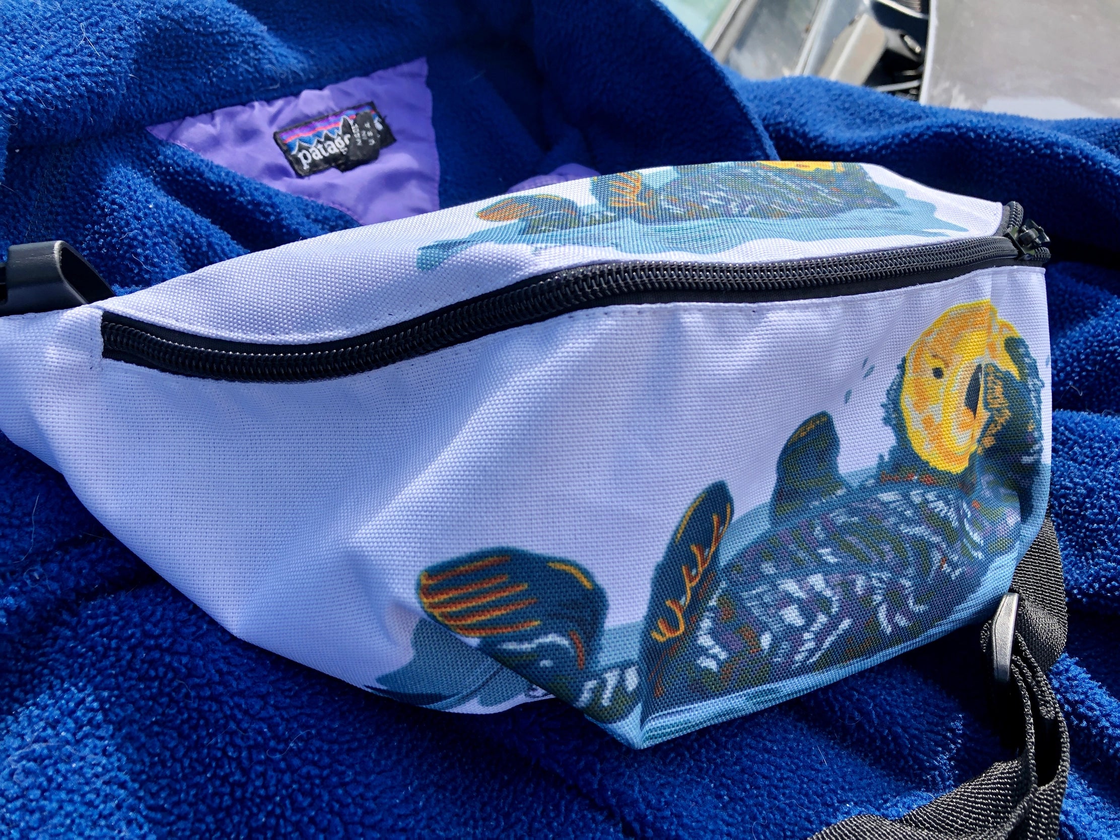 Alaskan Otter Fanny Pack - Printed Wildllife Adjustable Bag
