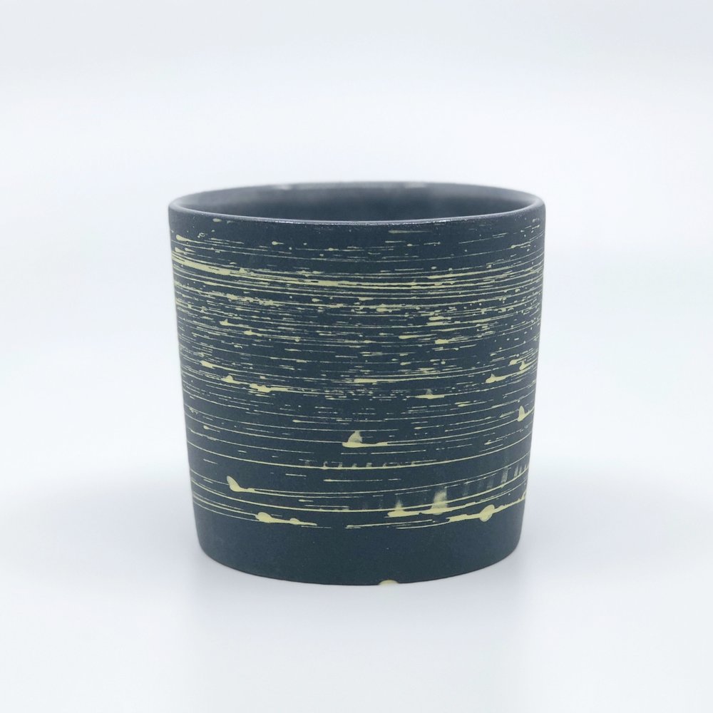 Black Seismic Tumbler