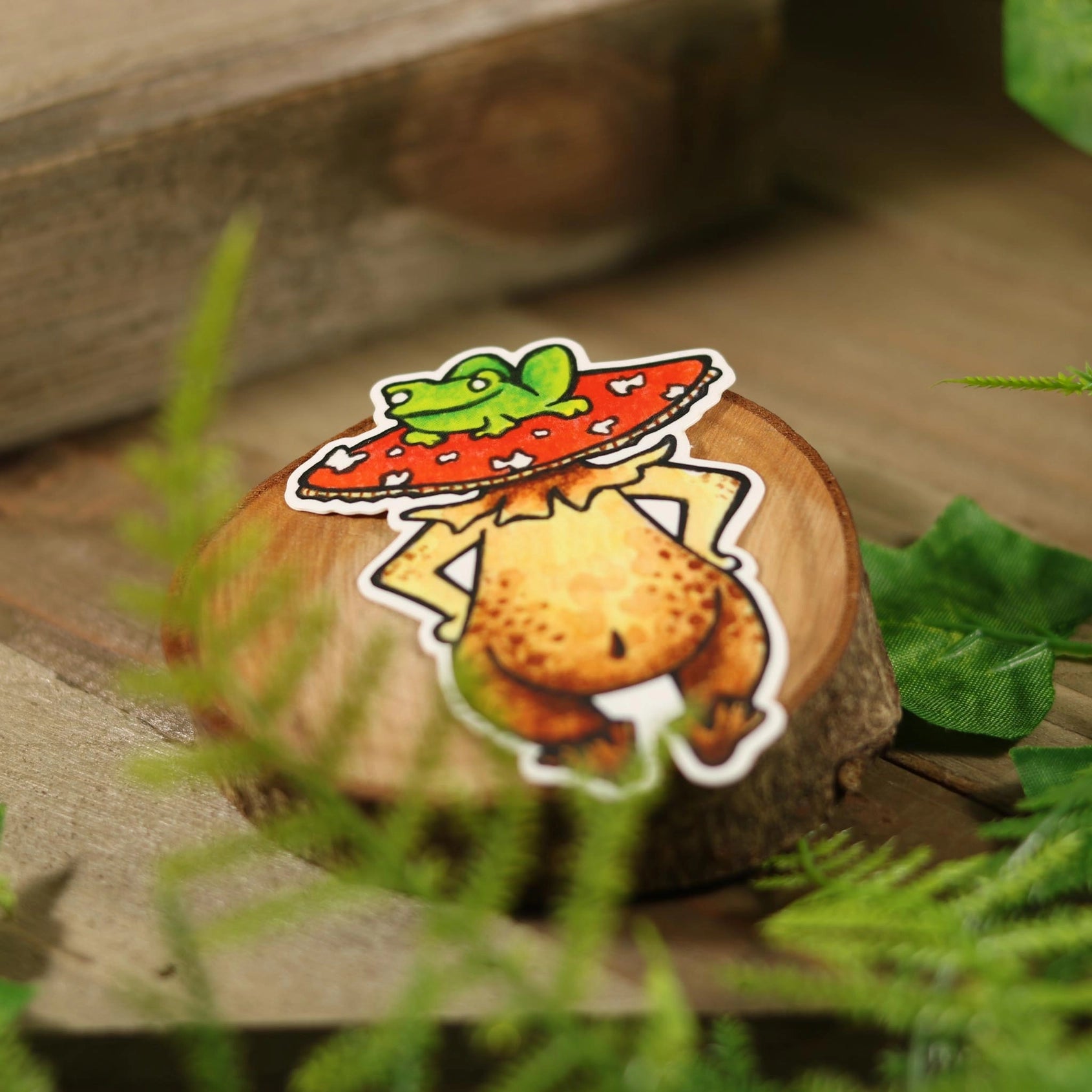 Vinyl FunguiseĀ® Sticker - Frogert