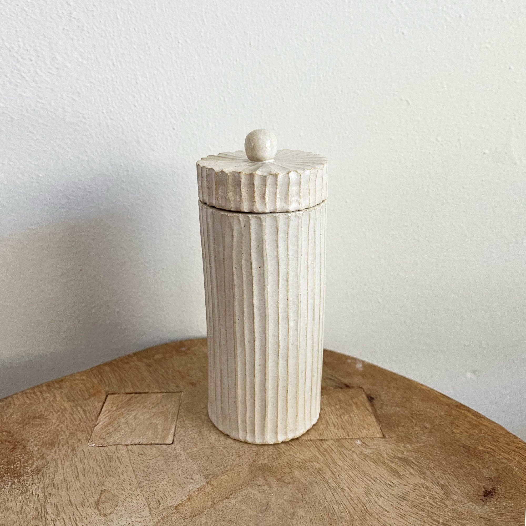 Ribbed Containers: Short & Wide