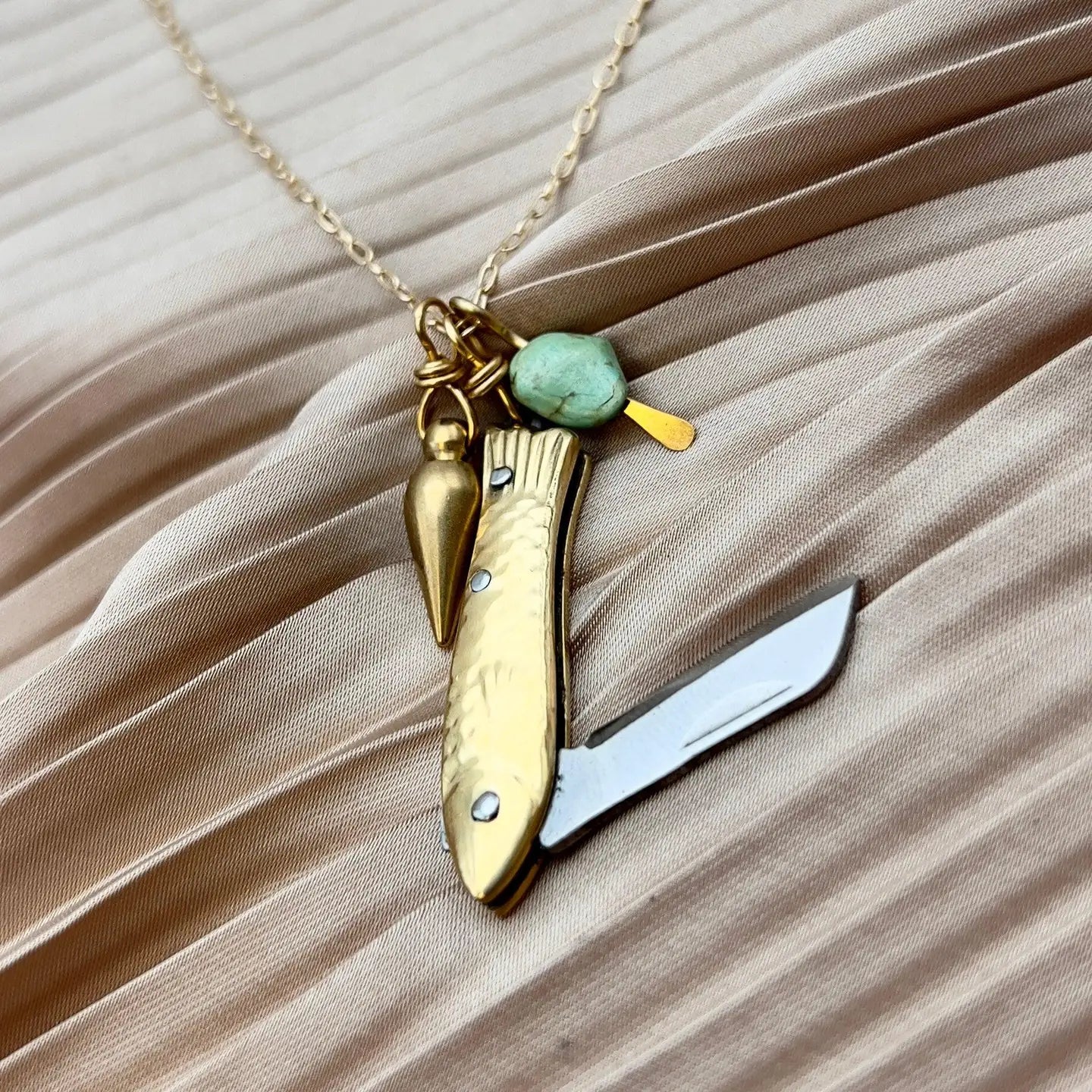 Handmade Feeesh Billie Necklace