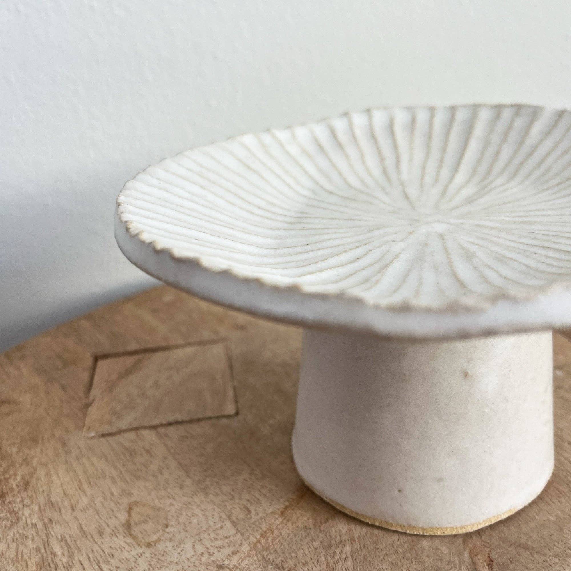 Petite Pedestal