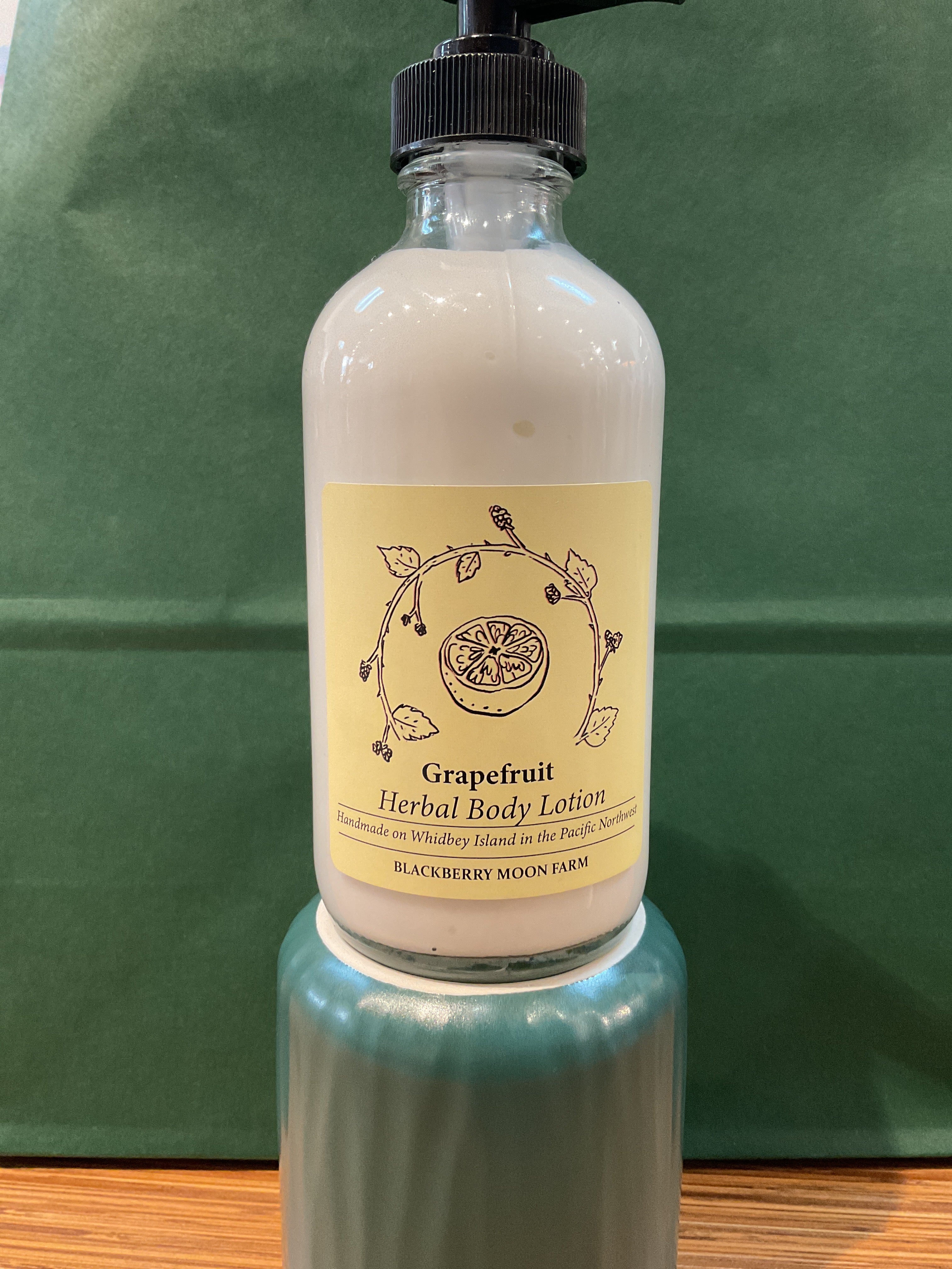 Blackberry Moon Grapefruit Lotion