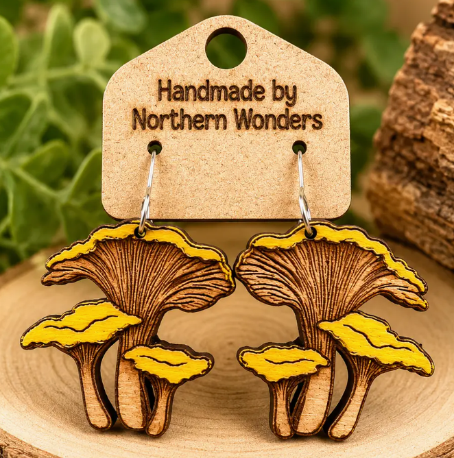 Chanterelle Earring