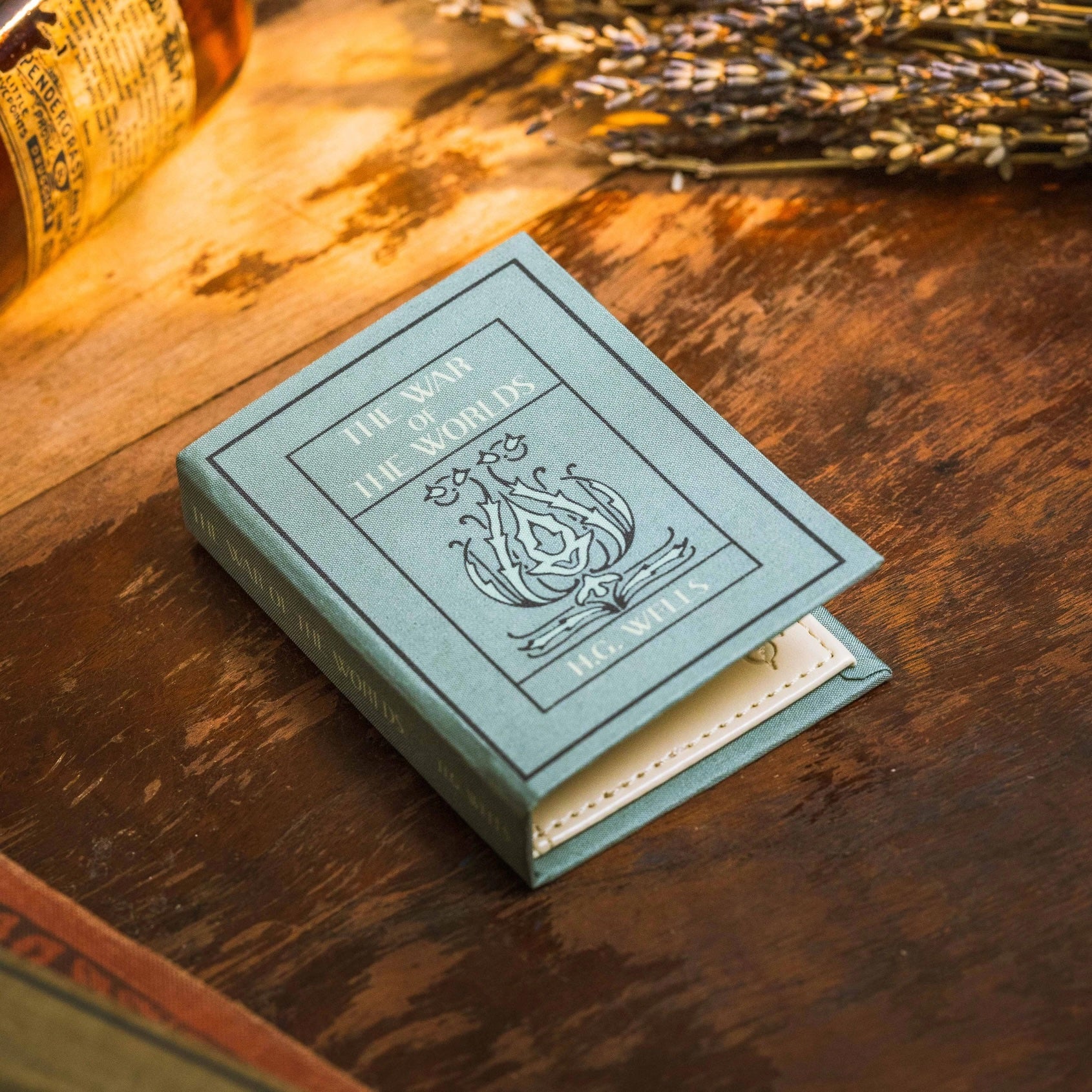 The War of The Worlds Book Wallet