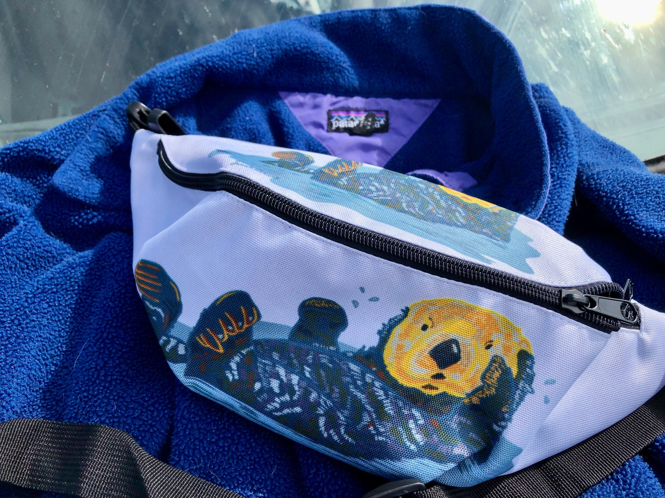 Alaskan Otter Fanny Pack - Printed Wildllife Adjustable Bag