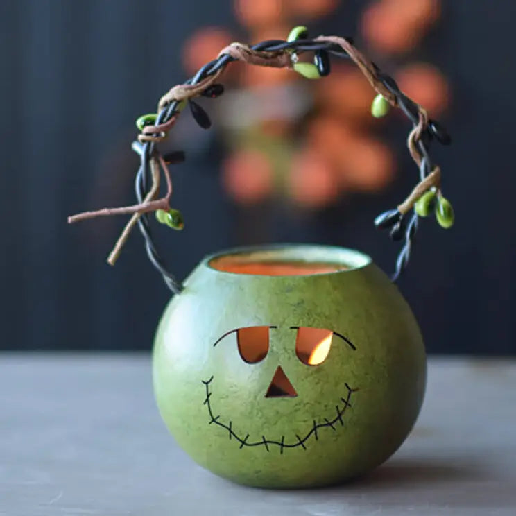 Hand-Crafted Basket Gourd - Party Treat Frank Basket